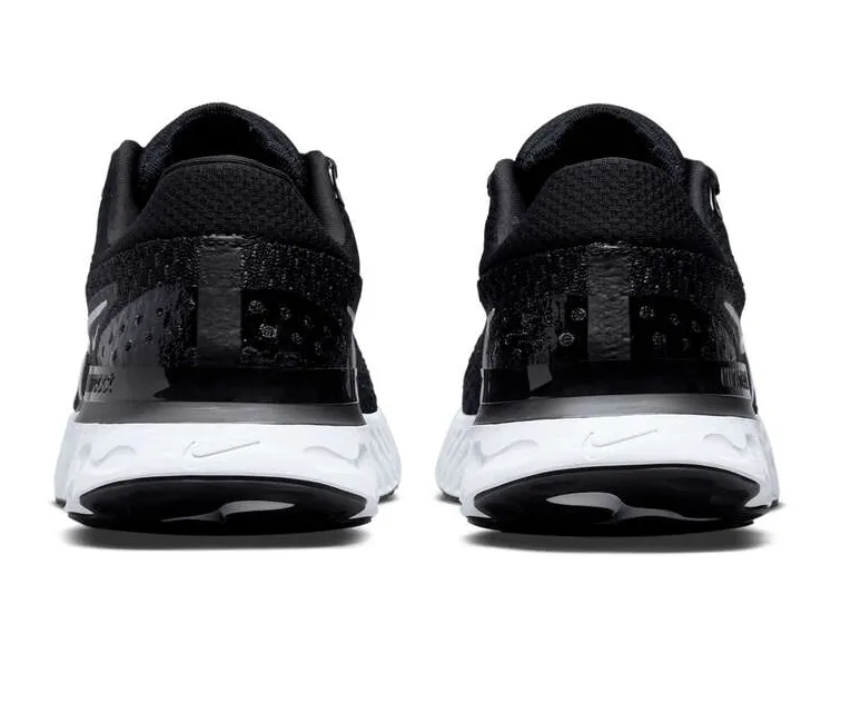 Men's Nike React Infinity Run FK3 (Black/White) aerobic exercise shoe suitability flat insole shoes