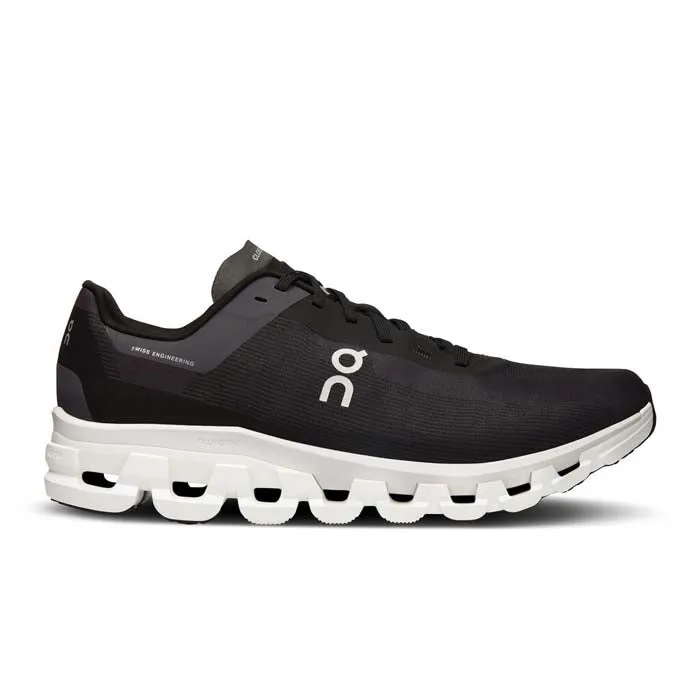 Mens On Running Cloudflow 4 in Black/White Seamless Inner Construction Bounce Walk
