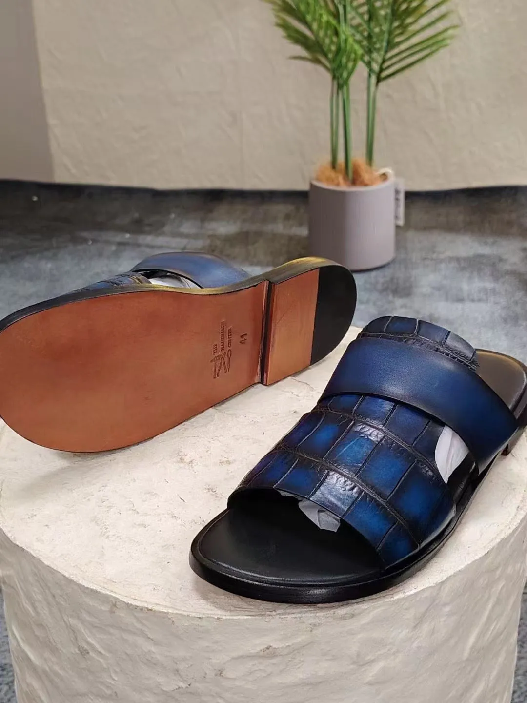 Comfort Grip Men's Slipper , Vintage Blue Crocodile Skin Leather Slipper Vintage Blue