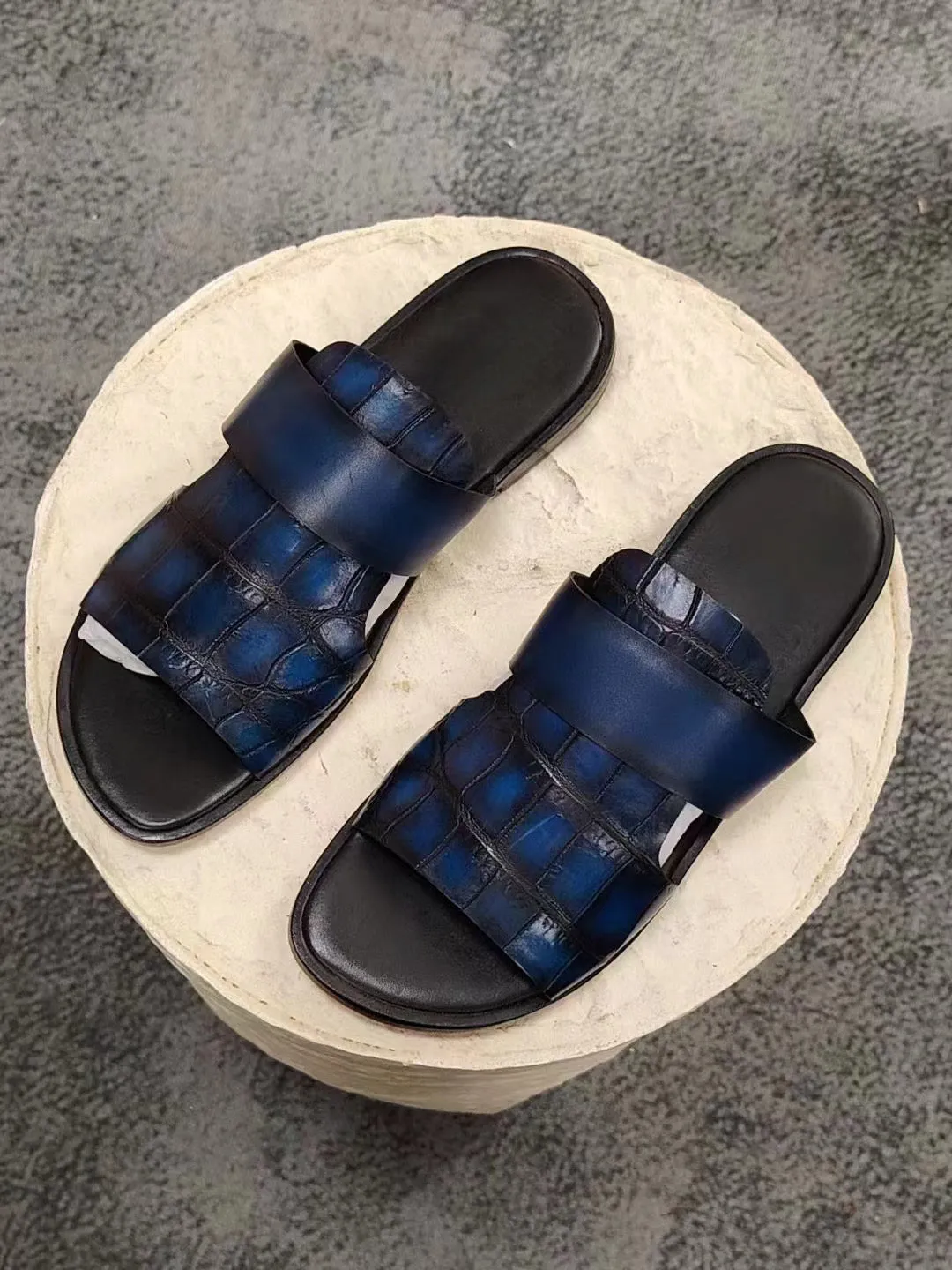 Men's Slipper , Vintage Blue Crocodile Skin Leather Slipper Vintage Blue Drink Fest Coral View