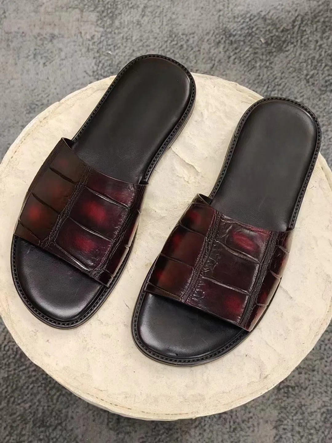 Sale Day color block Men's Slipper , Vintage Crocodile Skin Leather Slipper