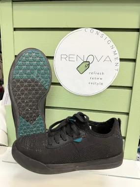 Responsive Footbed Vessi Weekend Sneakers (Womens 6)