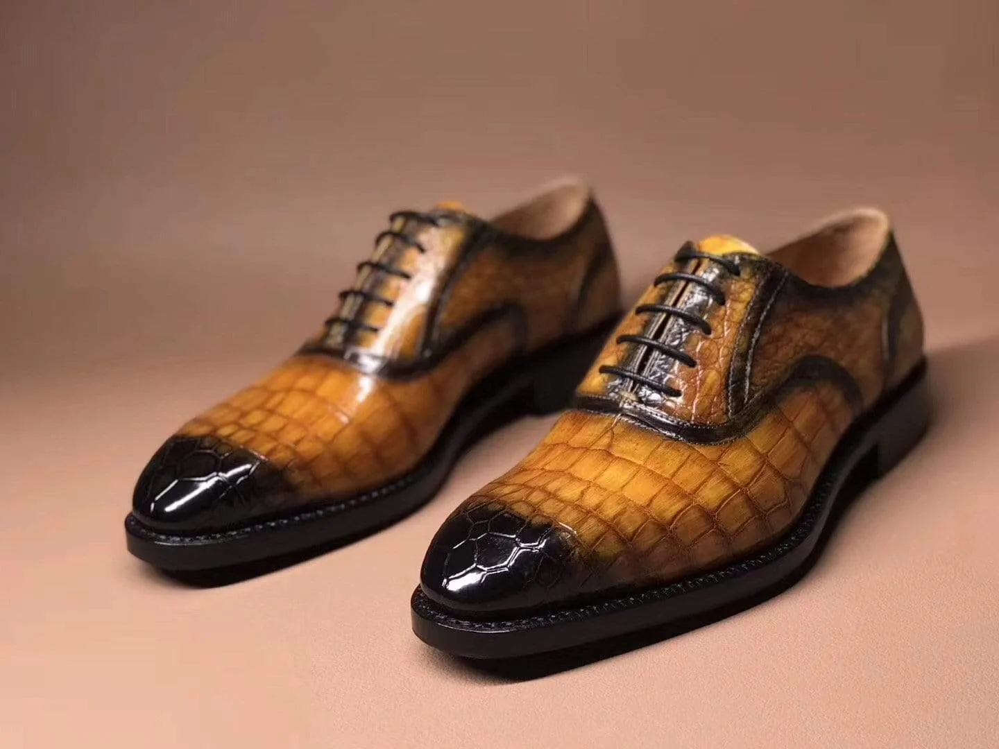 Sleek Construction Crocodile Shoes Tan Crocodile Leather Lace Up Shoes