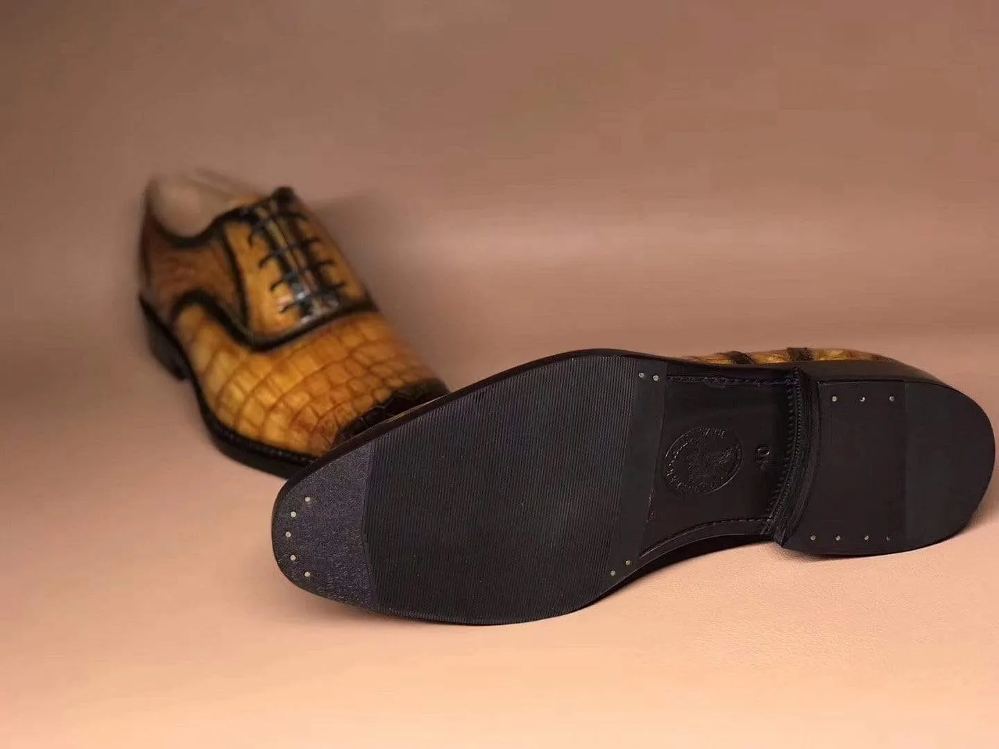 Breathable Footwear Crocodile Shoes Tan Crocodile Leather Lace Up Shoes