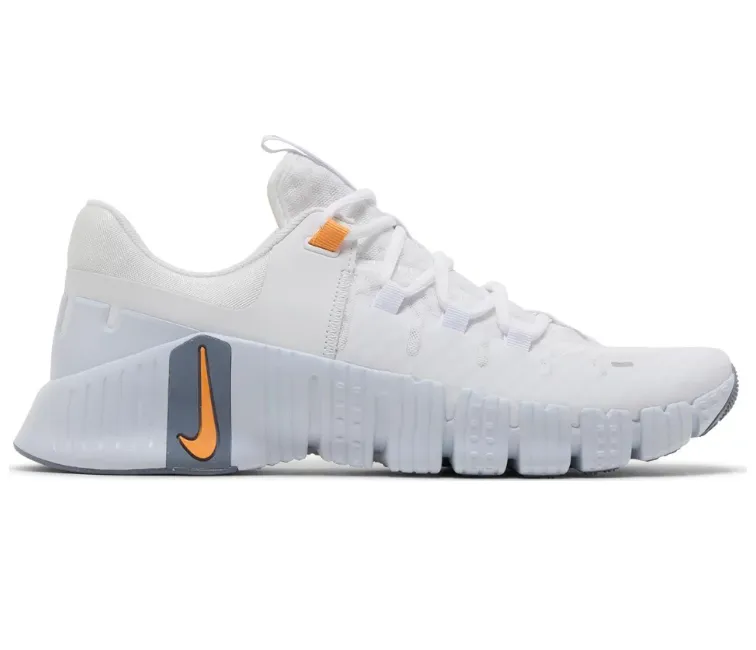 Men's Nike Free Metcon 5 (White/Sundial) packable running shoes
