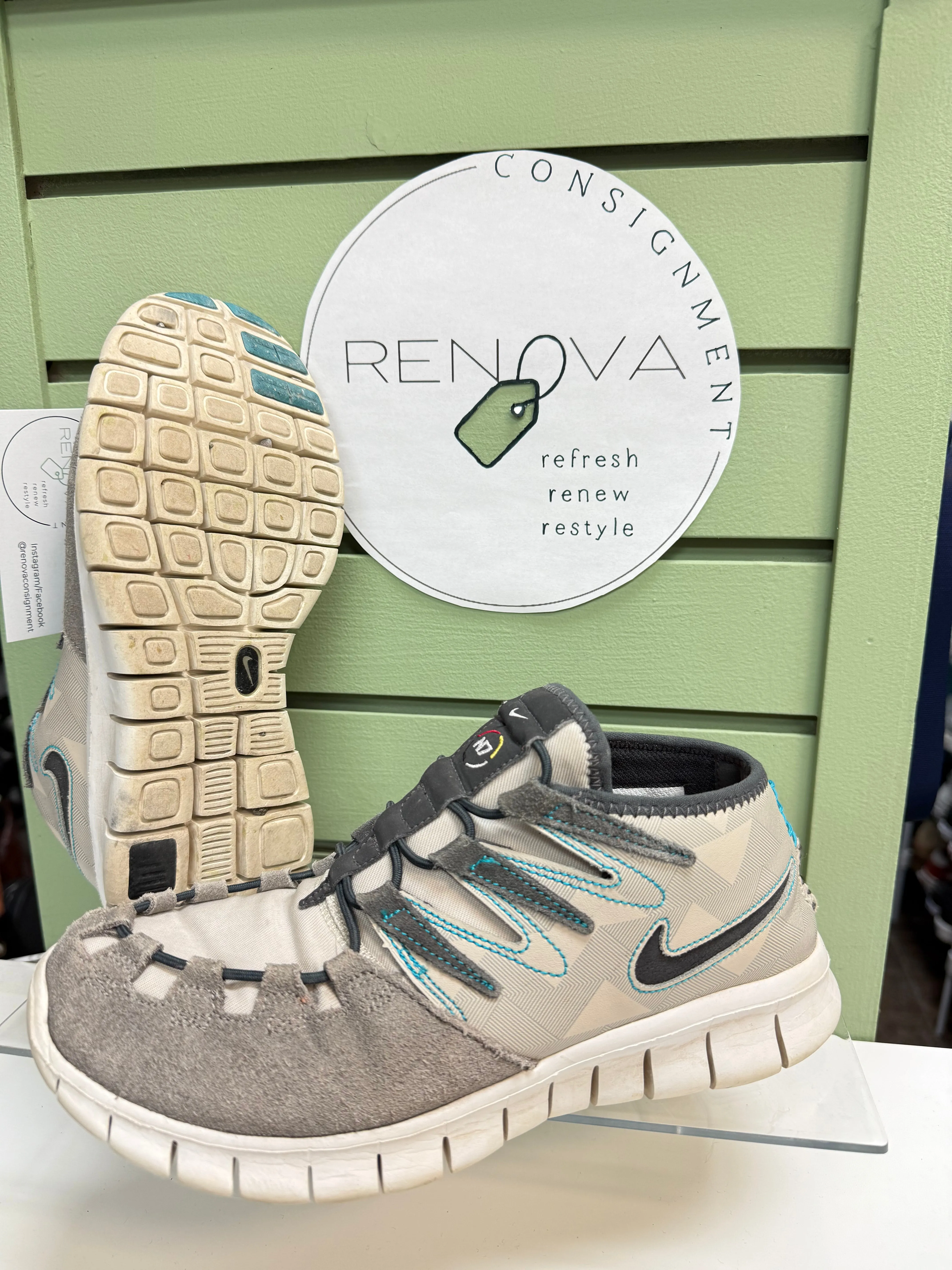 retro look Nike Free Forward N7 Moc (Womens 8.5)