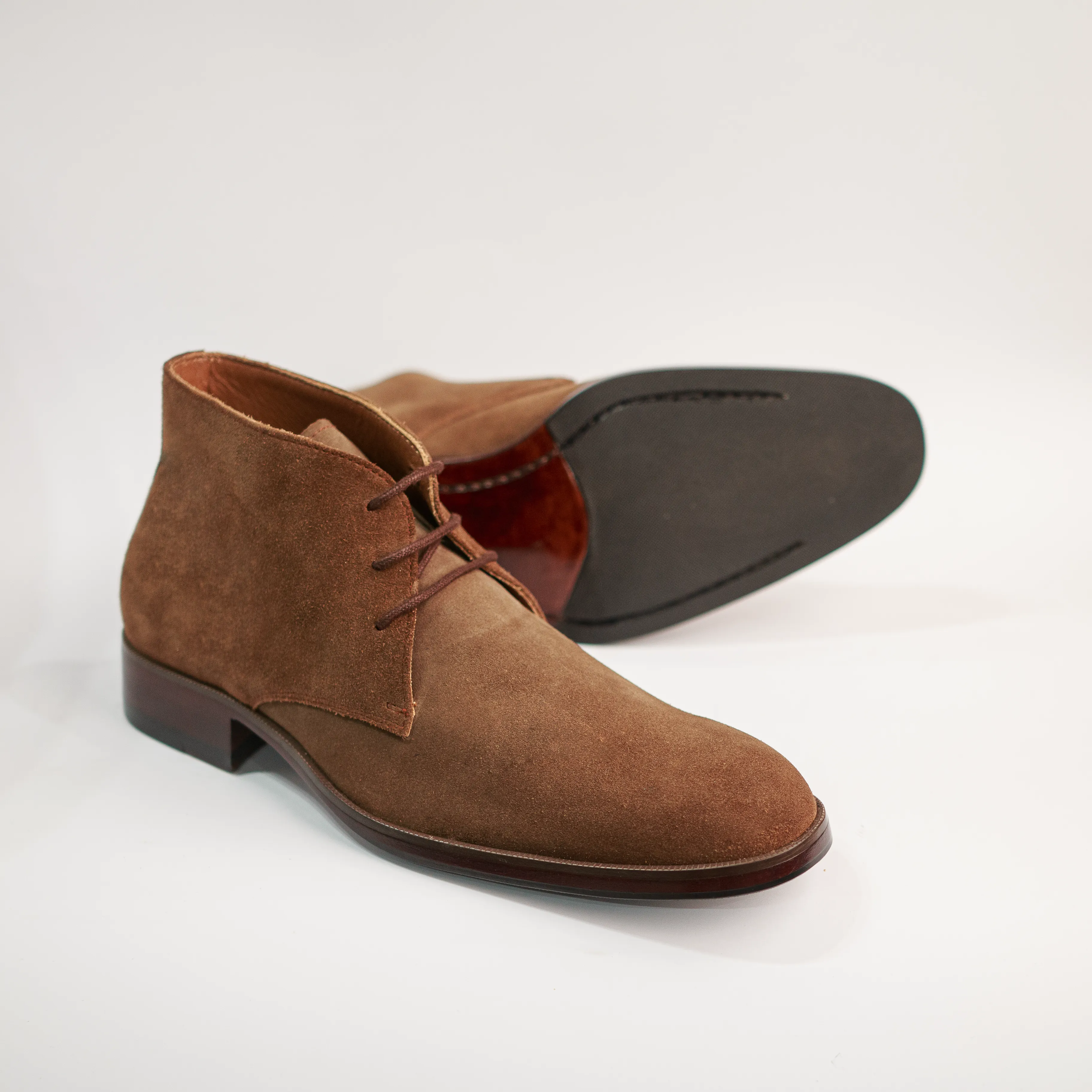 Nomad - Camel Brown Essential Comfort Lightweight Build Office Ready