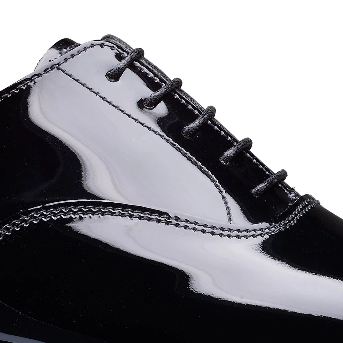 Modern Style Leather Look Overton Black Patent