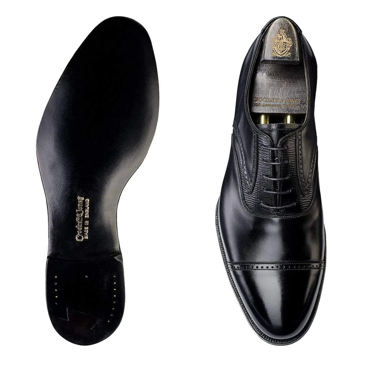 Perry Black Calf & Black Willow Grain Sleek Profile Calm Expression