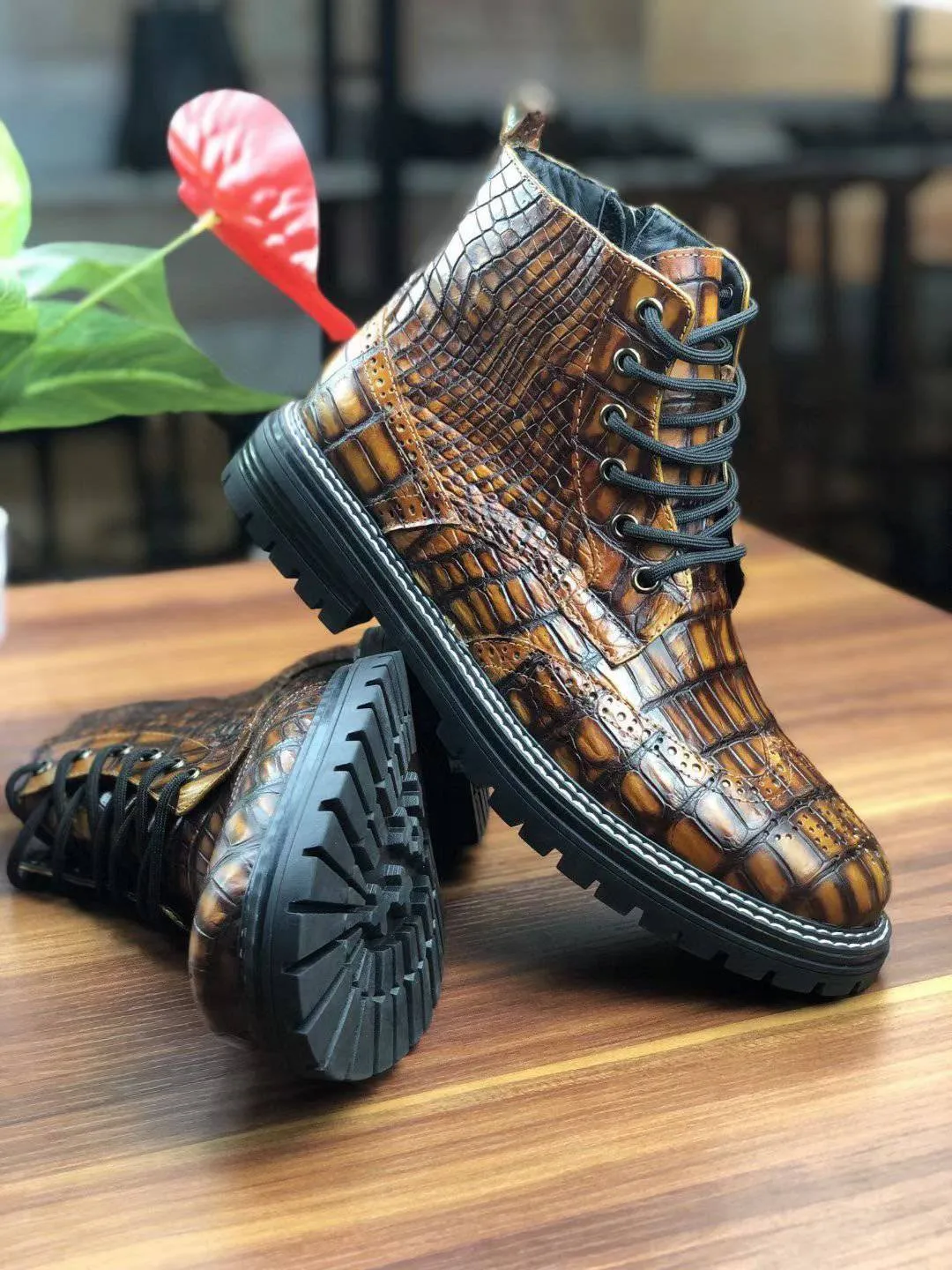 Crocodile Shoes, Vintage Crocodile Skin Leather Martin Boots Bridge Glow