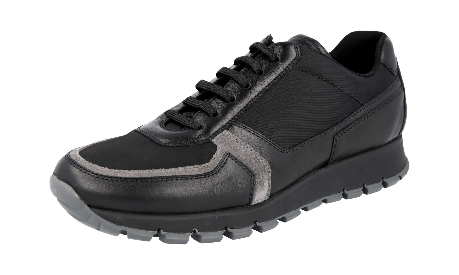 Support Foam Prada Women's Black Leather Matchrace Sneaker 3E6026