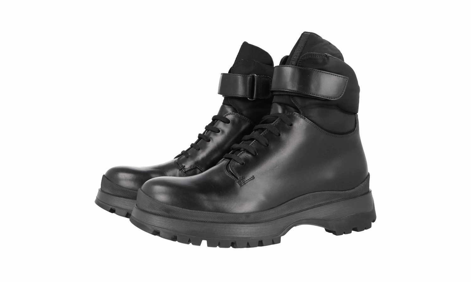 Urban Look Prada Men's Black Leather Brixxen Half-Boot 4T3035