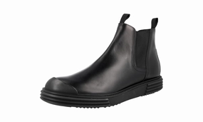 Casual Mood Trendy Chic Prada Men's Black welt-sewn Leather Half-Boot 2TE128