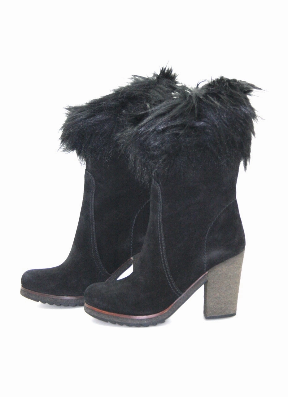 Prada Women's Black Leather Half-Boot 3U5377 Practical Comfort