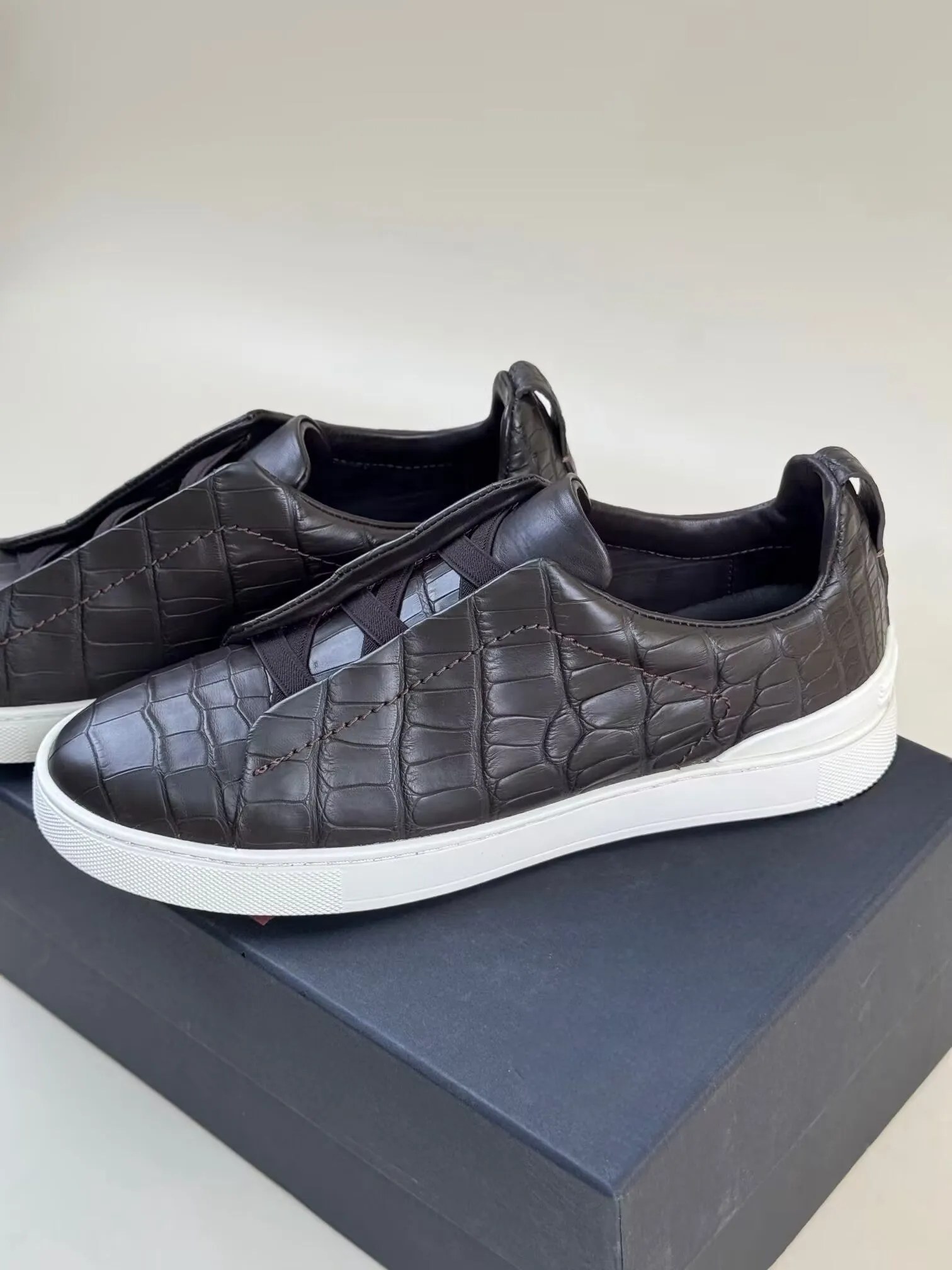 Crocodile Shoes Genuine Crocodile Skin Leather Sneakers Brown Elastic laces