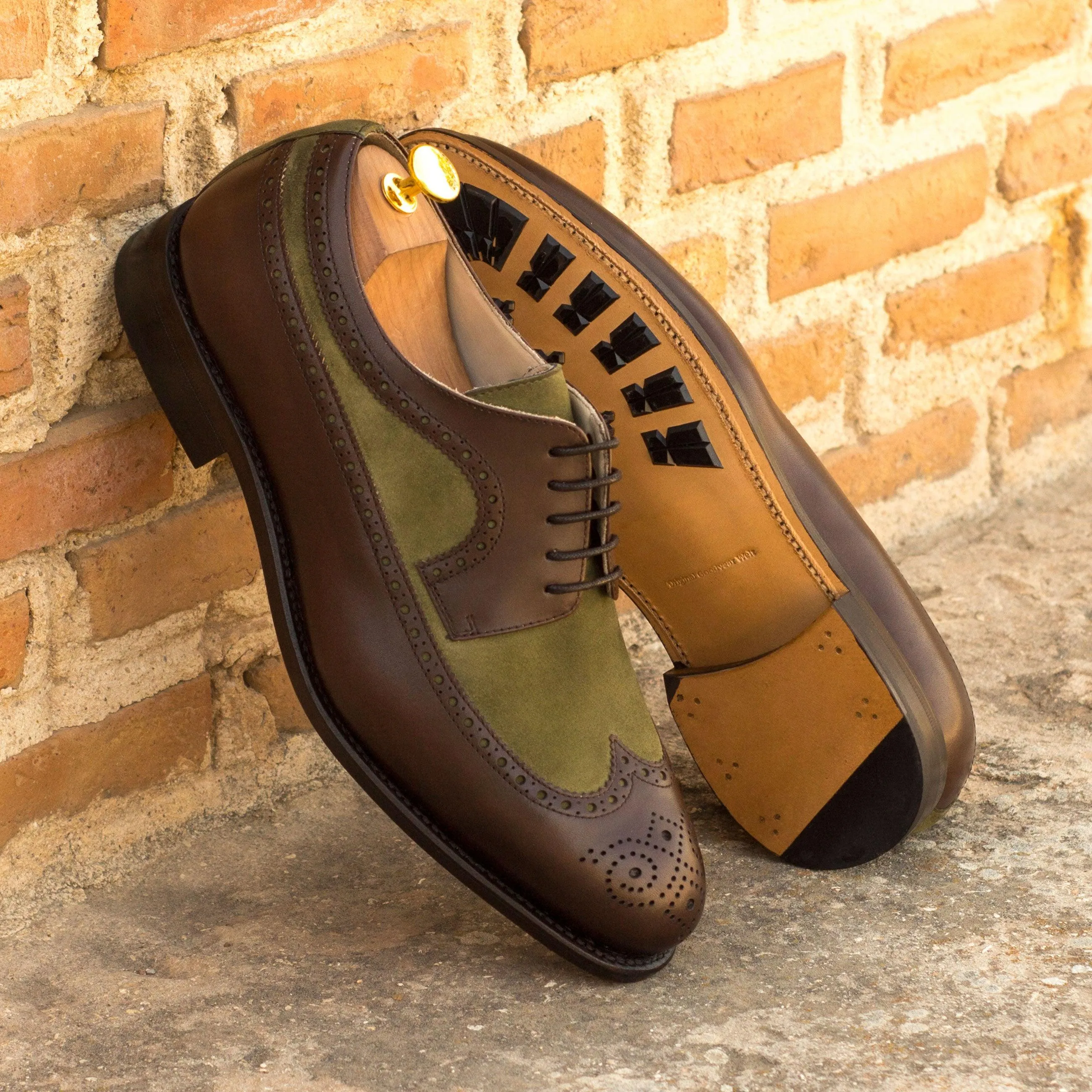 Clean Lines Comfort Fit Brown Leather & Khaki Suede Longwing Blucher