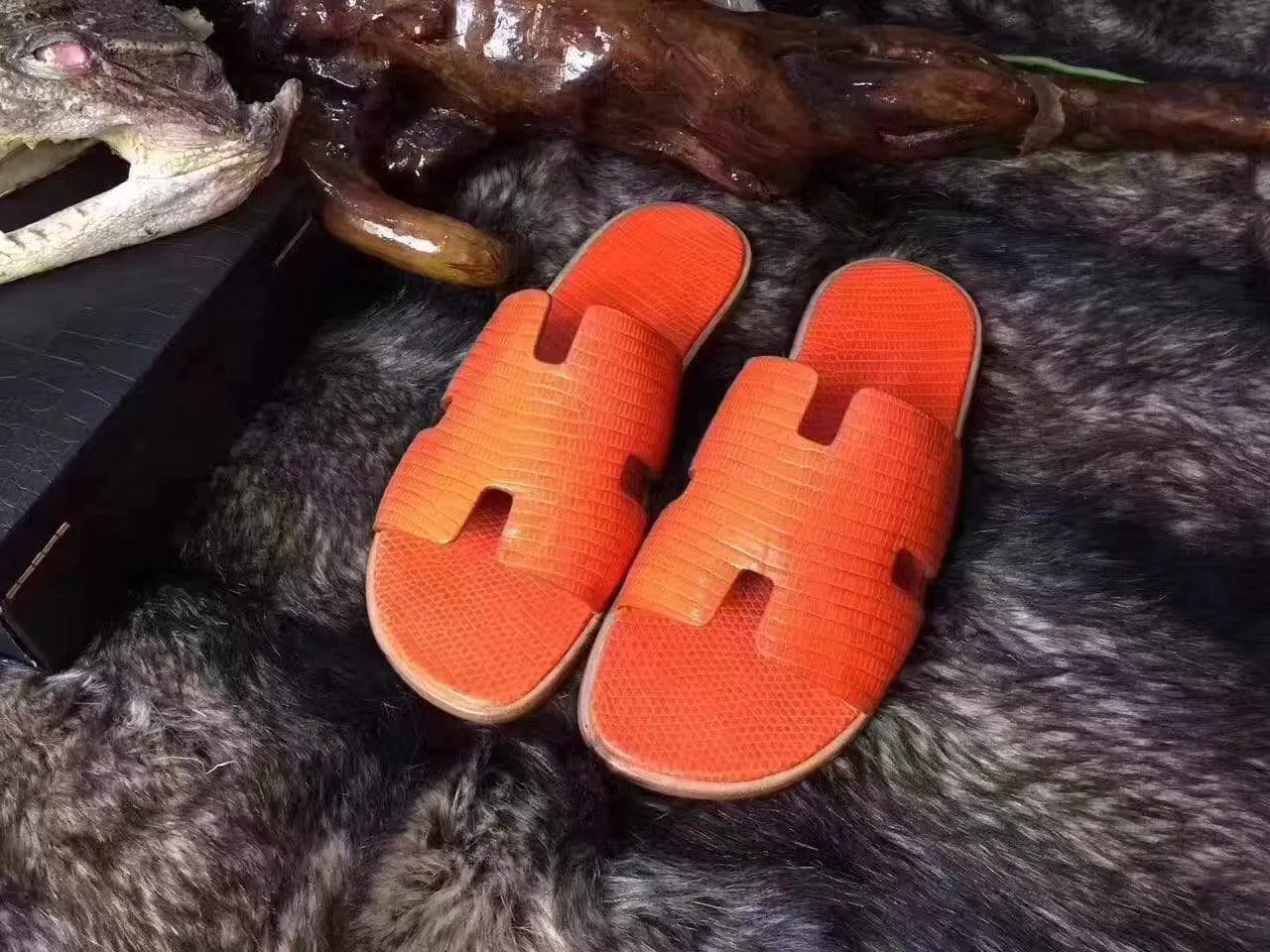 Reef Step Closed Toe Crocodile Shoes Genuine  Crocodile Lizard Leather  Mens  Slipper