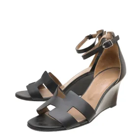 Freeze Proof Hermes Black Legend Sandals 38