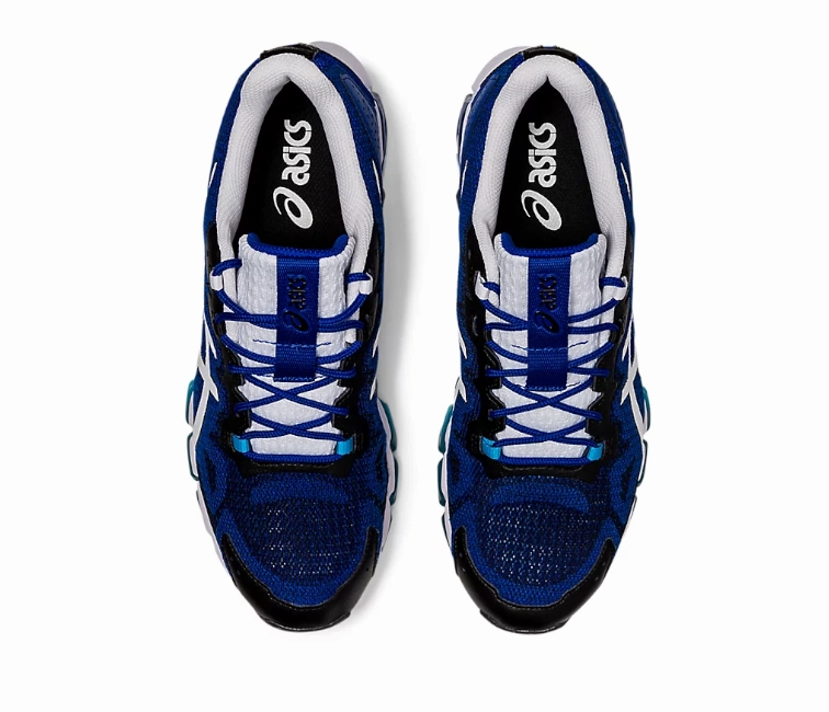 Men's Asics Gel-Quantum 360 6 (Black/Blue/White) running with a heart rate monitor