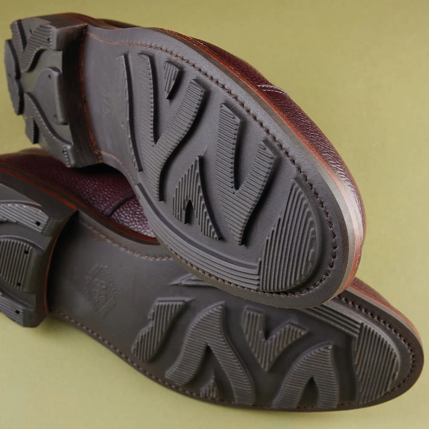 Sandhurst Oxblood Zug Grain Patent Shine Executive Edge