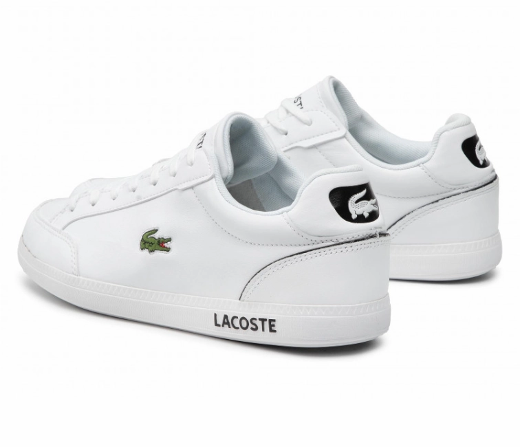 Men's Lacoste Graduate Cap 0121 SMA (White/Black) running in different terrains Intermediate runner