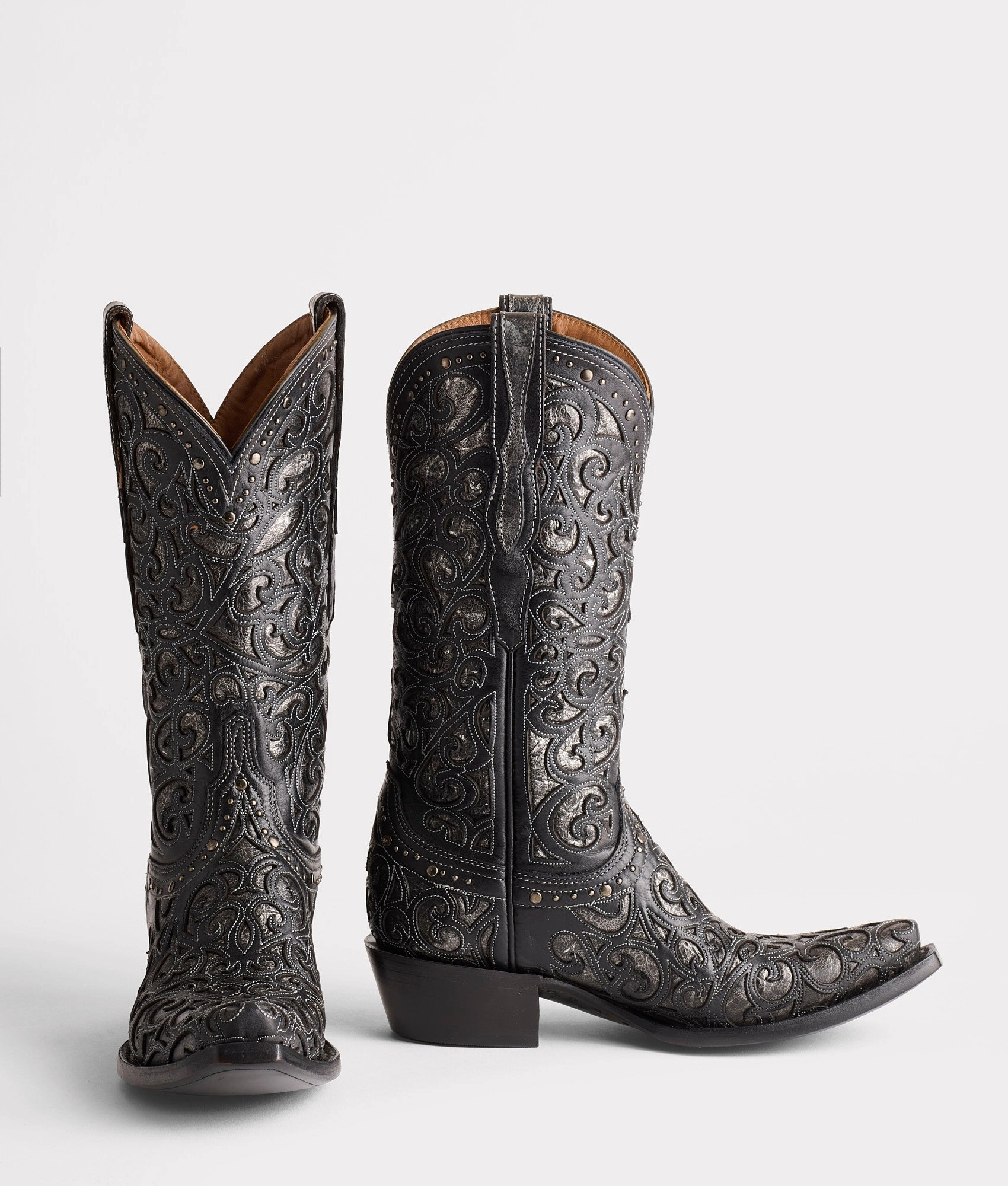 Sierra :: Black Minimalist Quality Sole