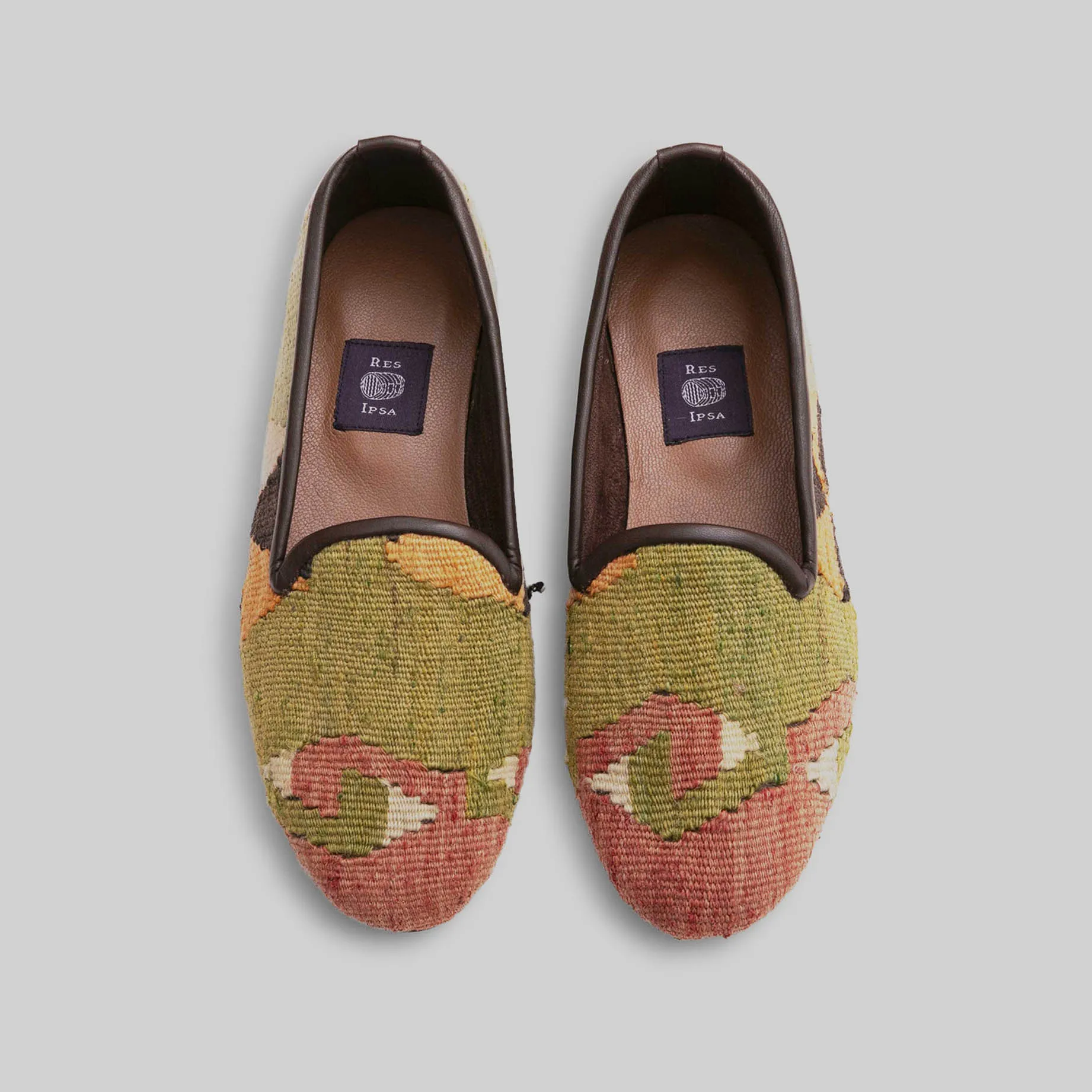 Stretch Fit Footwear Canvas Women's Kilim Loafer Size 6