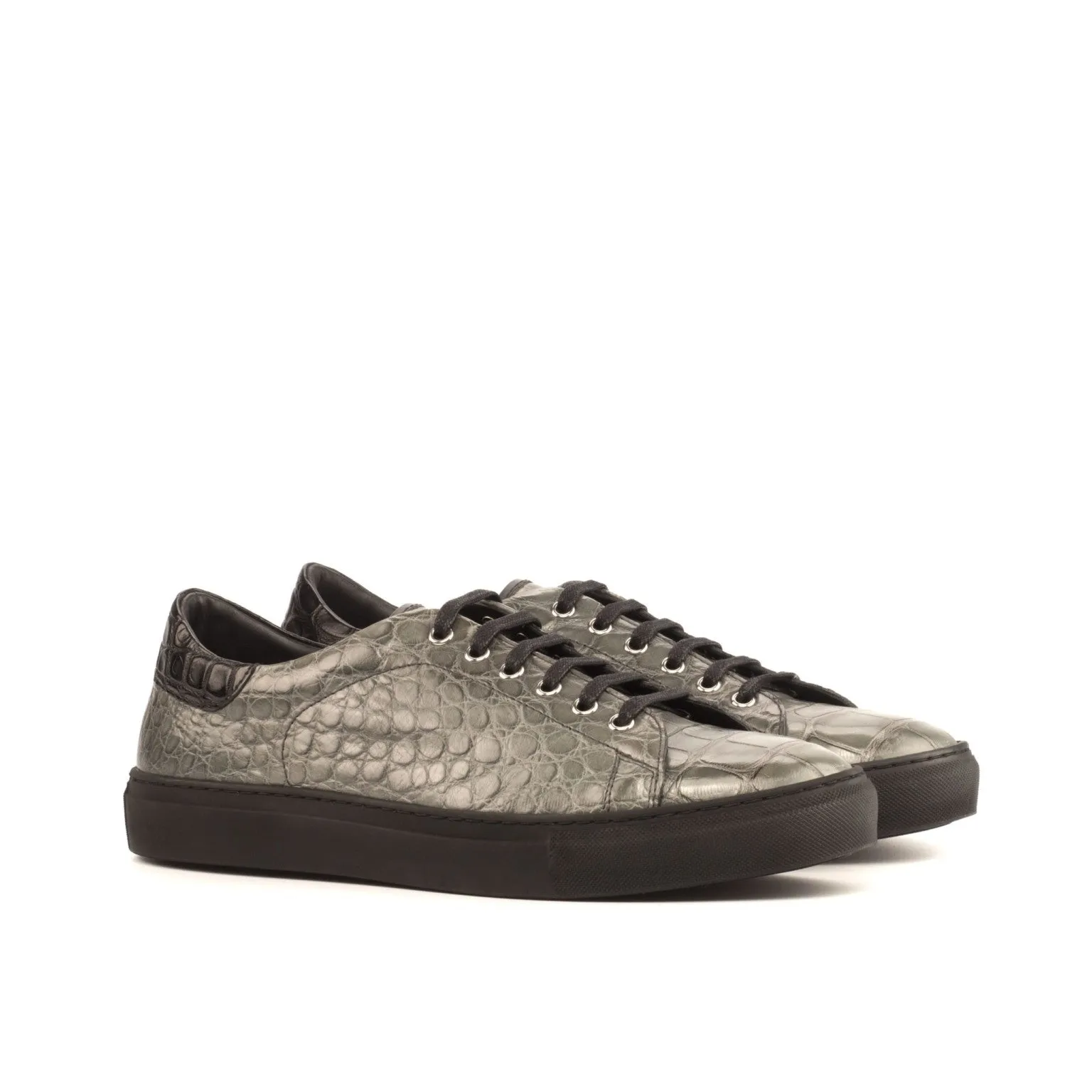 Outfit Ease Breathable Knit Fabric Grey Alligator Classic Trainers