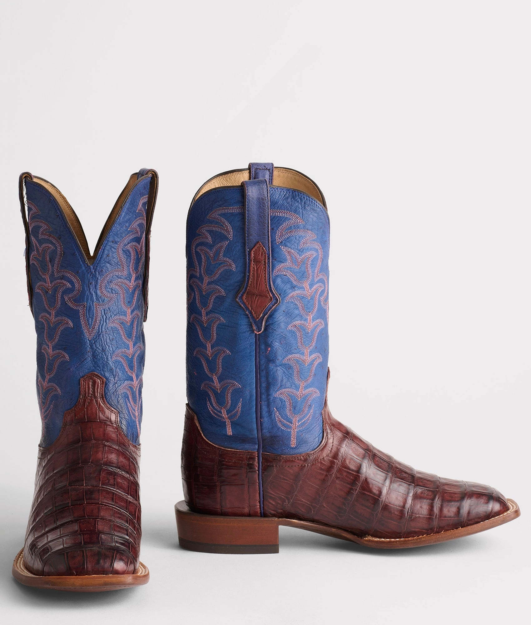 Stable Support Weekend Camping Tulipano Horseman :: Chocolate