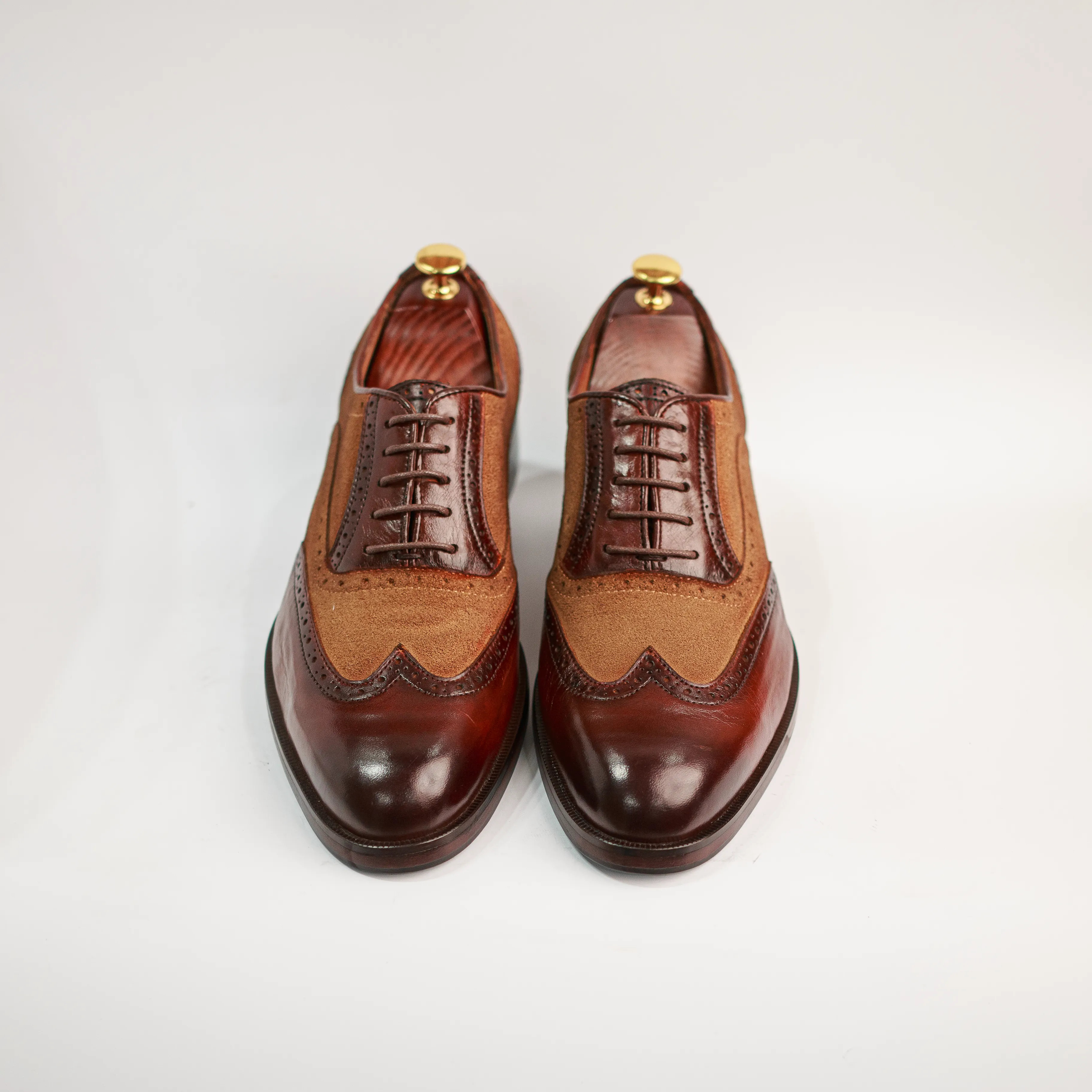 Timeless Leather Lace-ups Comfort Walks Windsor - Dark Brown & Tan