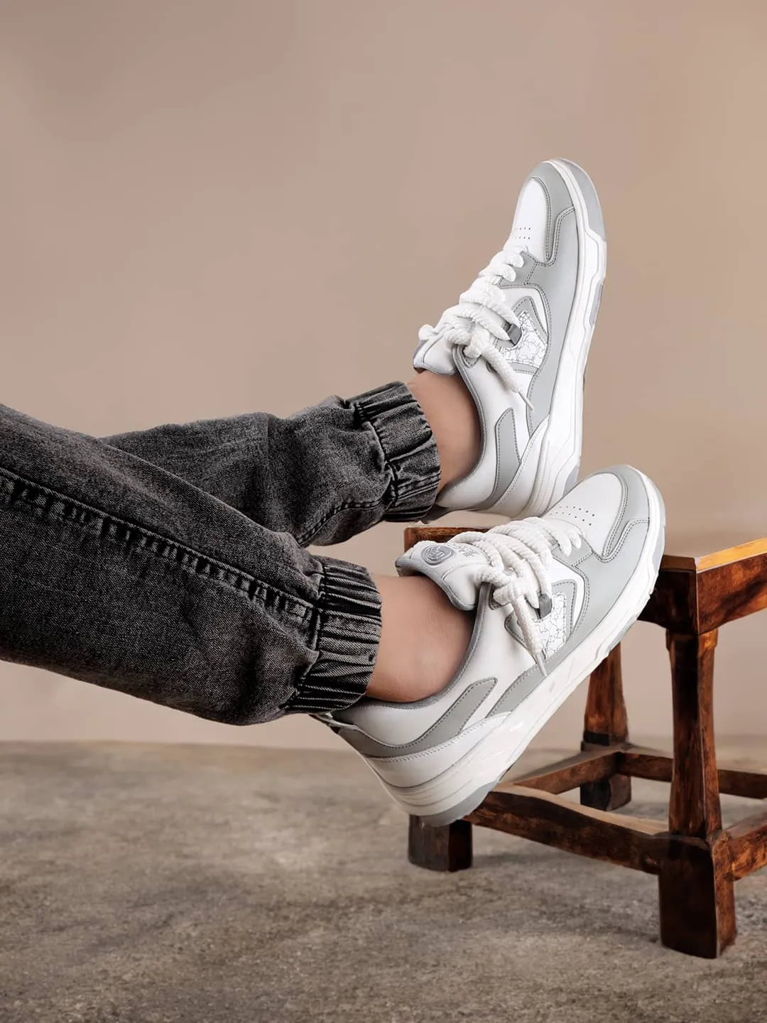 Bacca Bucci Stride Eclipse Hard surface protection