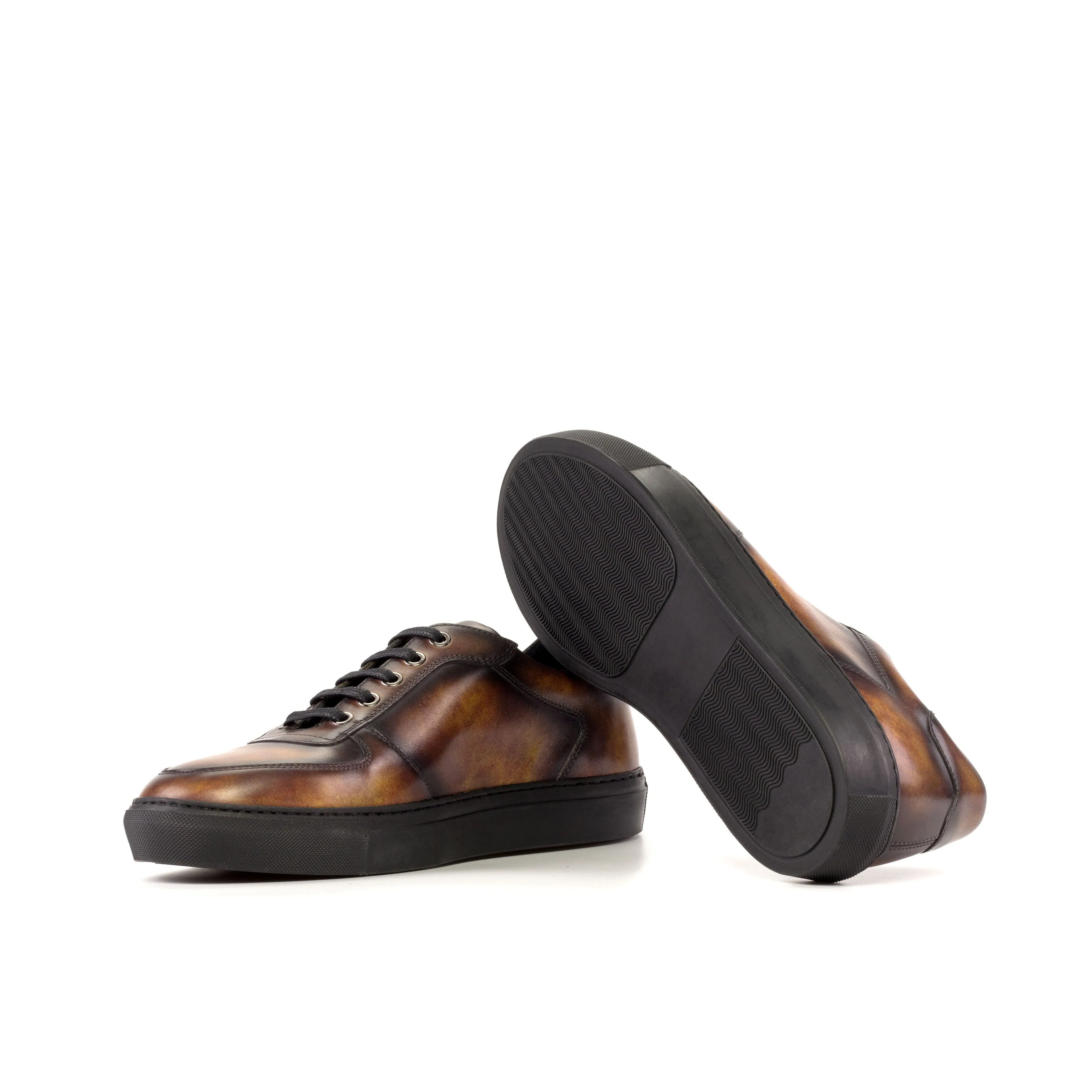 Brown Patina Leather Low-Top Sneakers Versatile Everyday Design Outdoor Move