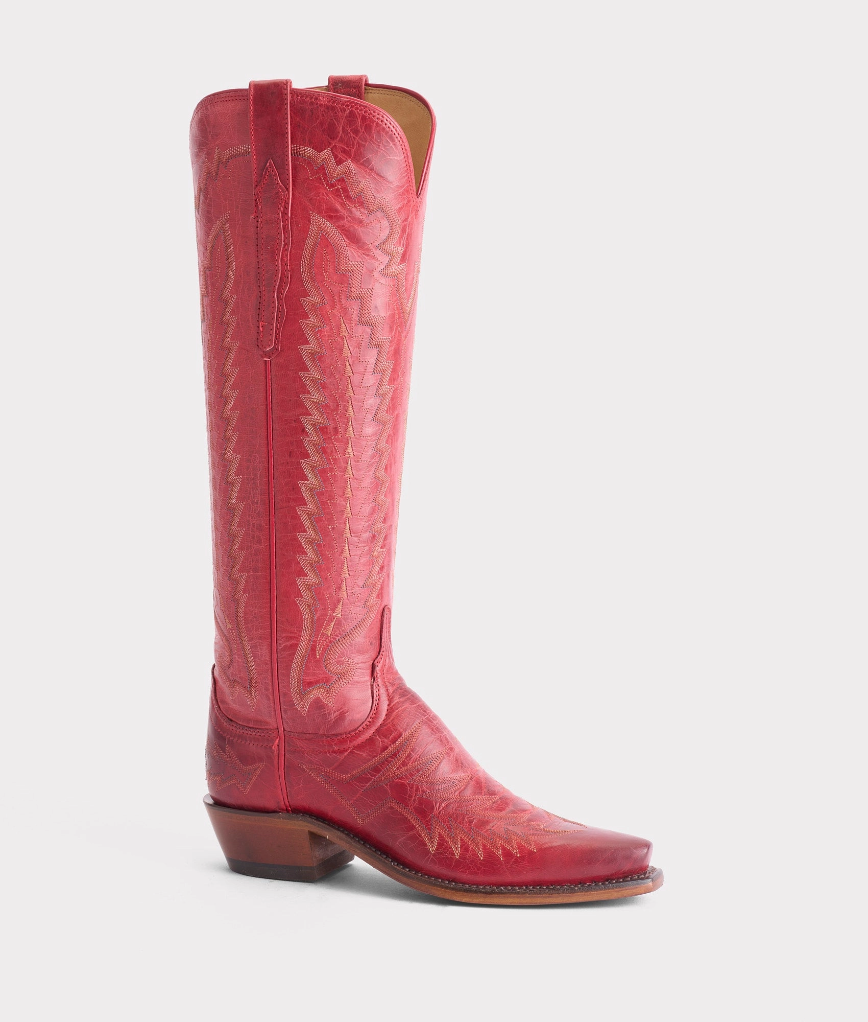 Priscilla :: Red Sharp Style Chic Style