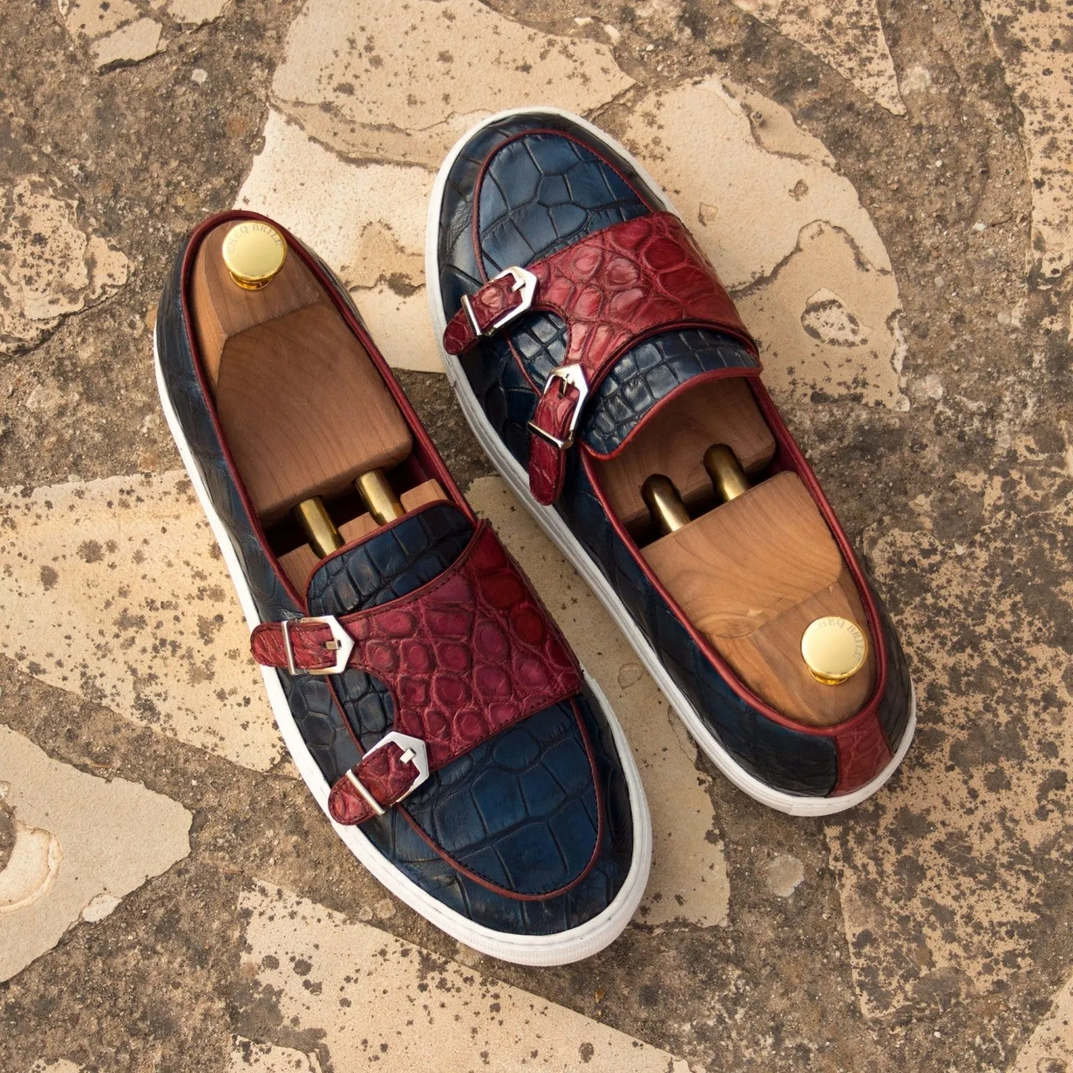 Navy & Red Alligator Double-Monk Sneakers Thermoregulating