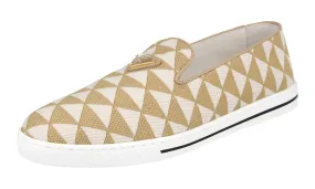 Urban Activity Dual Density Insole Prada Women's Beige Symbole St Tropez  Sneaker 1S942M