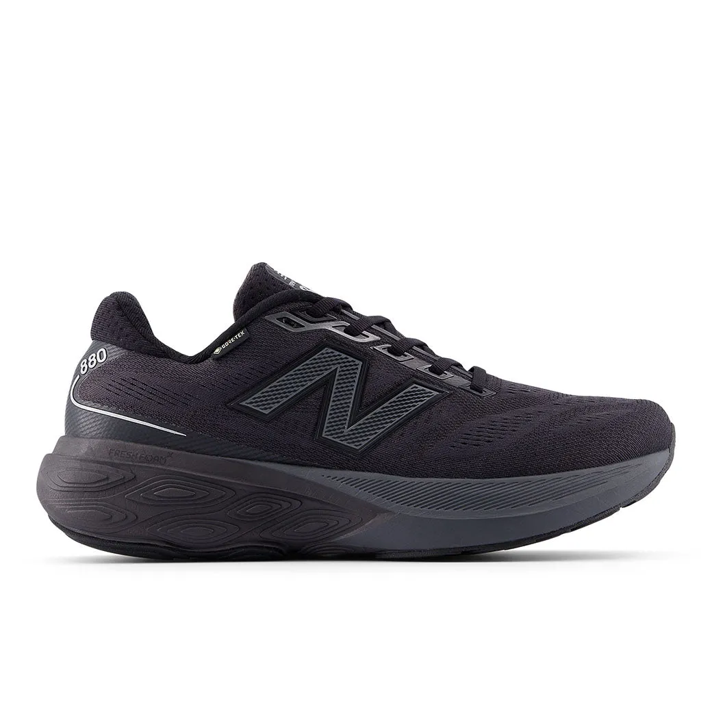 Hybrid Wear Torsion Response Unit Mens New Balance Fresh Foam X 880v14 Gore-Tex in Black/Castlerock/Silver Metallic