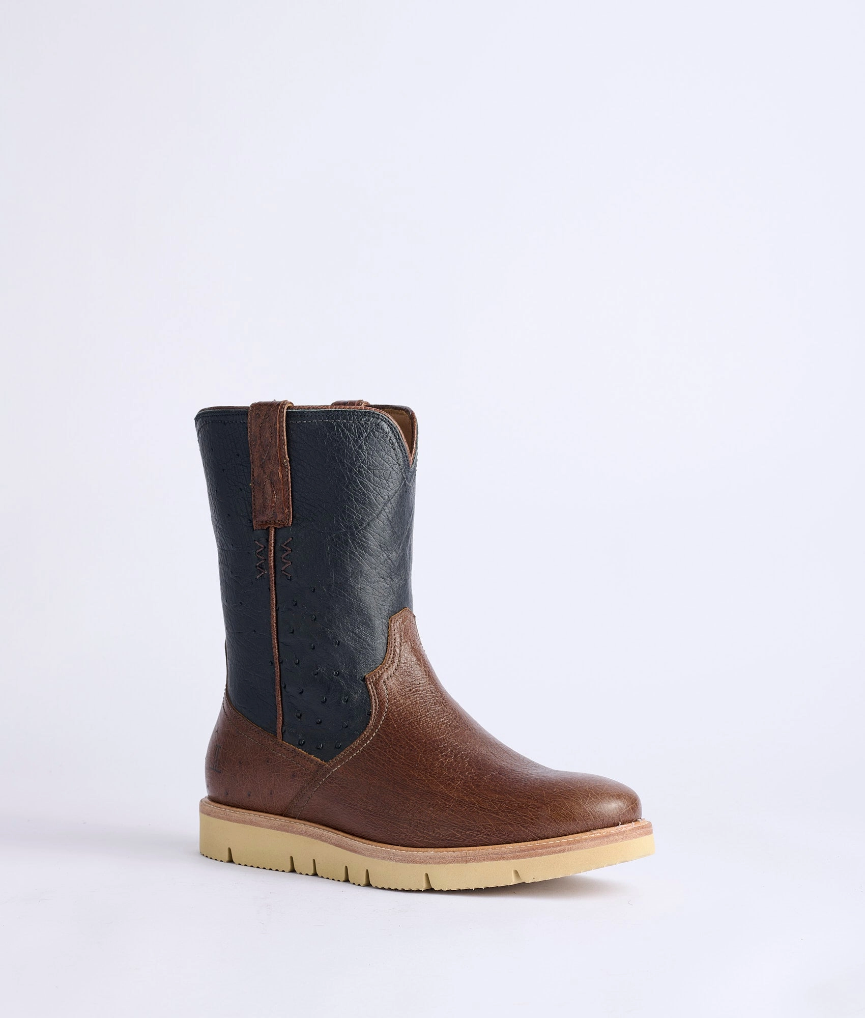 Slip   Resistant Lug Ridgeline Exotic Pull On :: Tobacco