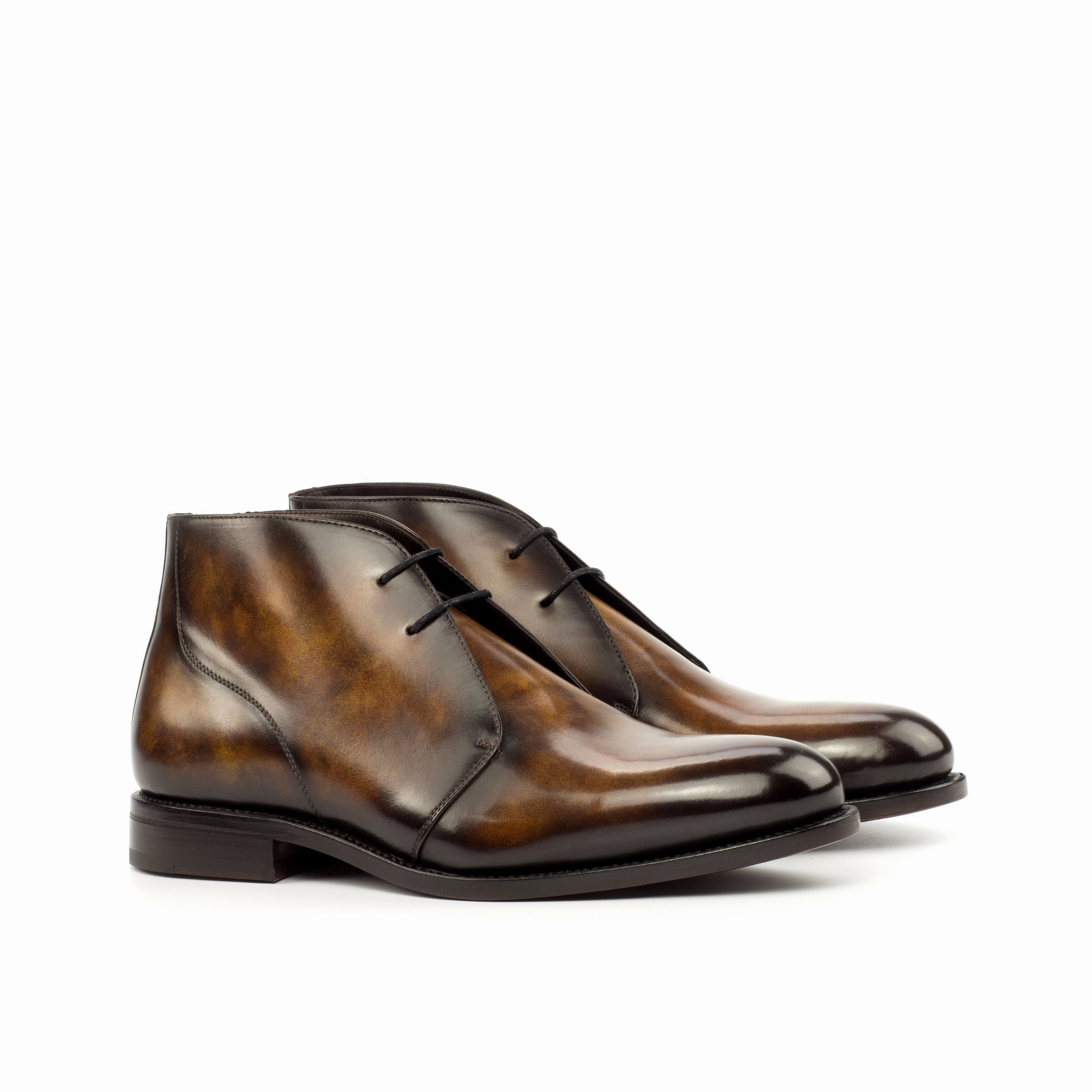 Wedding guest Urban Style Tobacco Museum Patina Chukka Boots