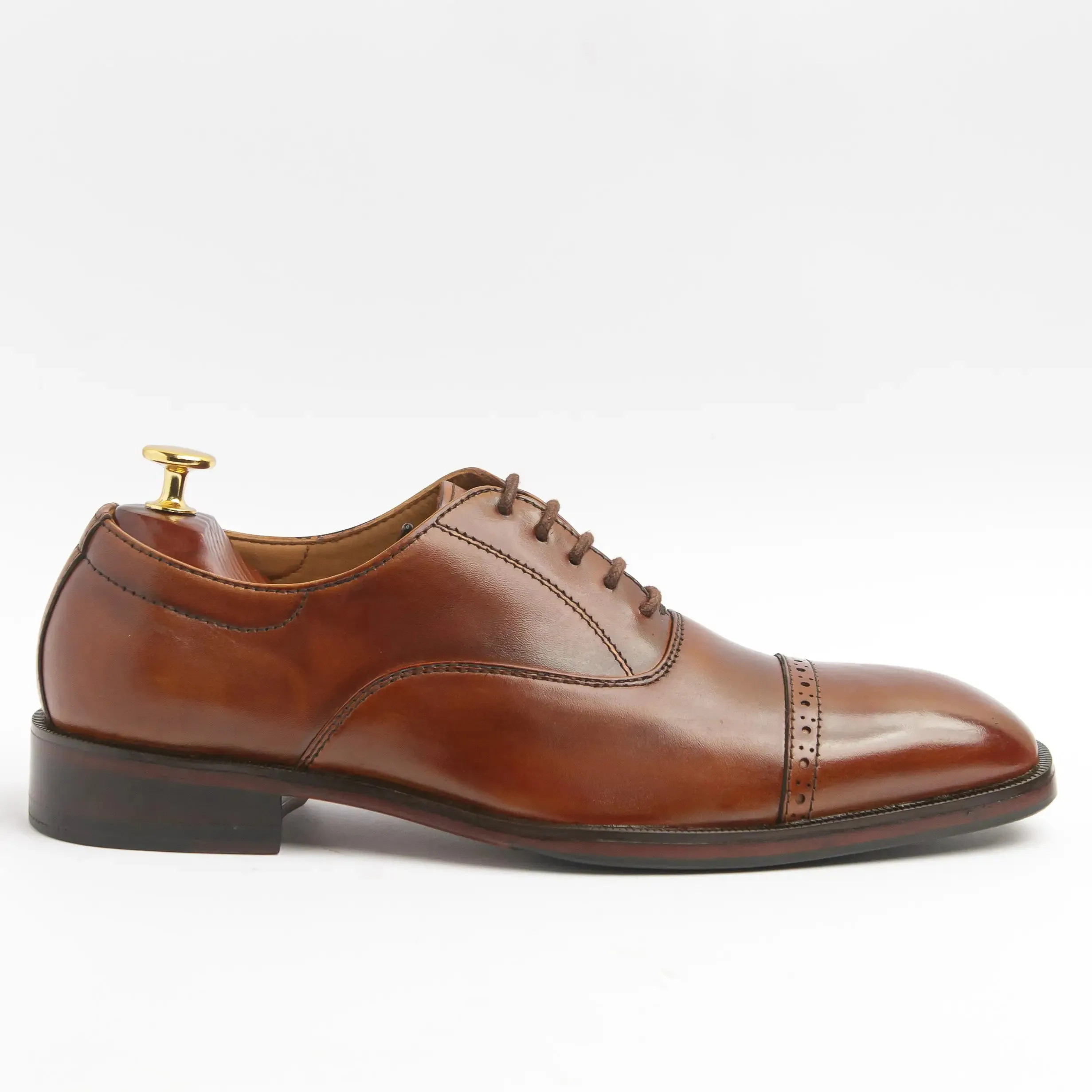 Quality Craft Polished Look Modern Professional Cambridge - Brown