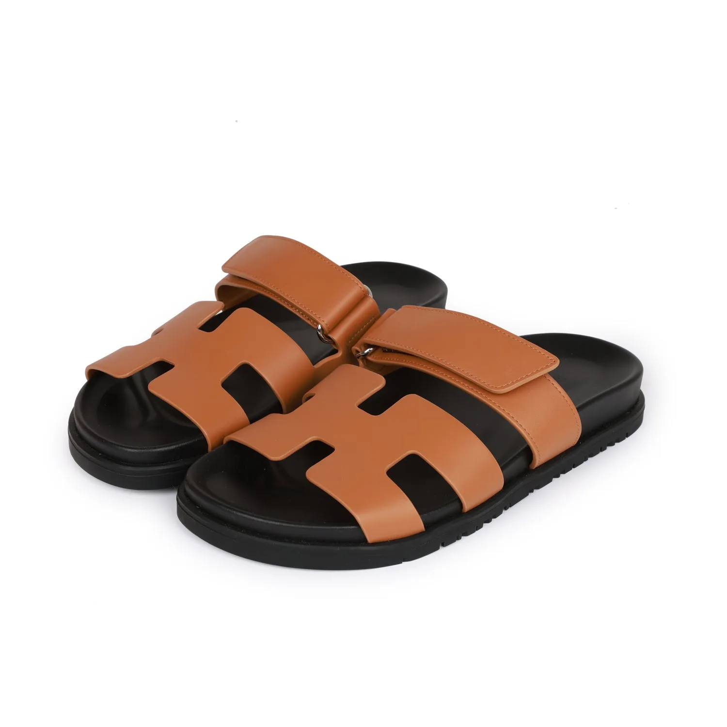 Top quality Hermes Chypre Sandals Gold Calfskin 37 Cushioned Base Work Commute Flexible Sole