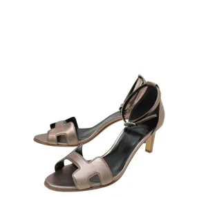 Top quality Hermes Metallic Bronze Premiere 70 Sandals 38 World Step