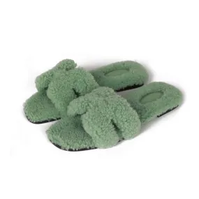 Top quality Hermes Oran Sandal Vert D'eau Shearling 38.5 Freeze Grip