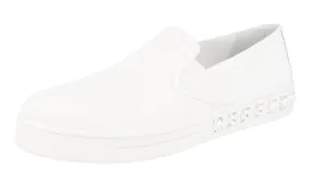 Comfortable Standing Prada Women's White Leather Sneaker 1S245G