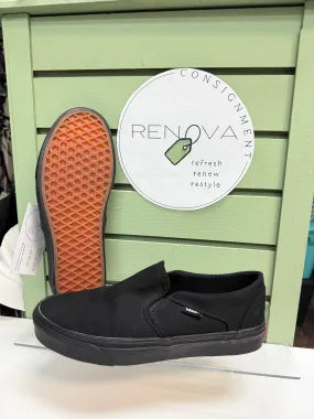 stability equipment Vans Classic Slip On Sneakers (Womens 8)