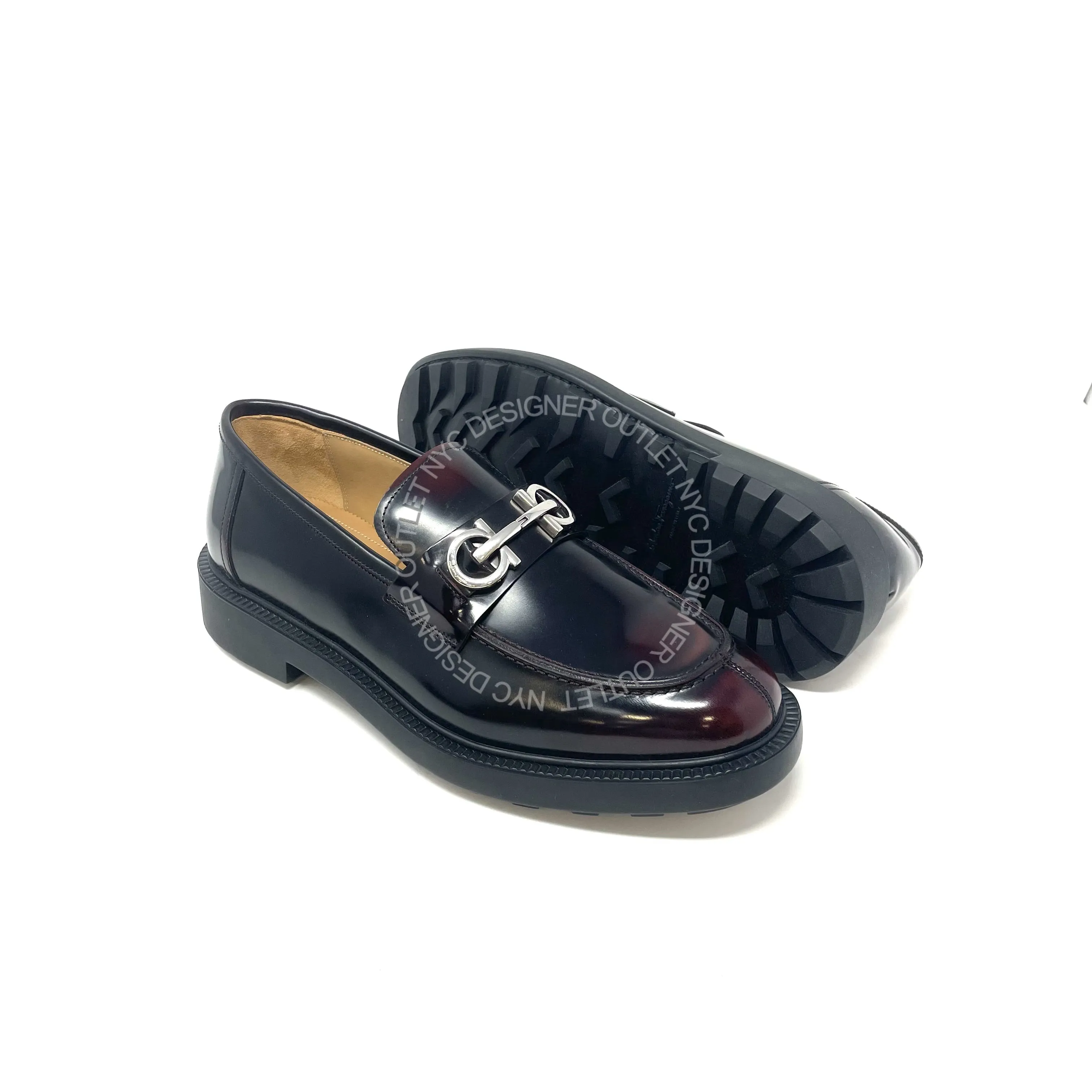Sleek Fit Dock Style Ferragamo Galles Loafers