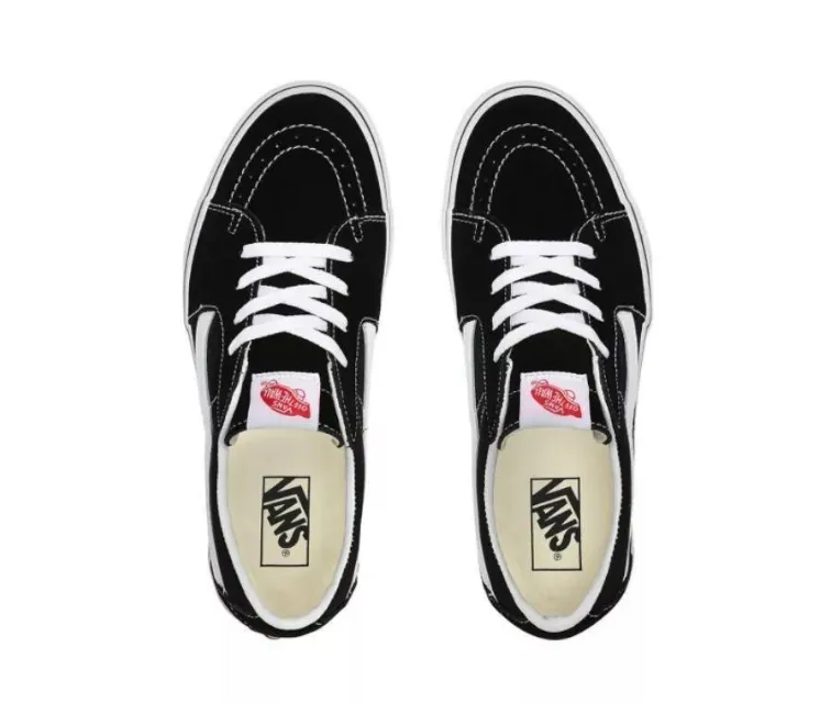 Vans Sk8-Low Unisex (Black/White) casual runners Light - weight laces