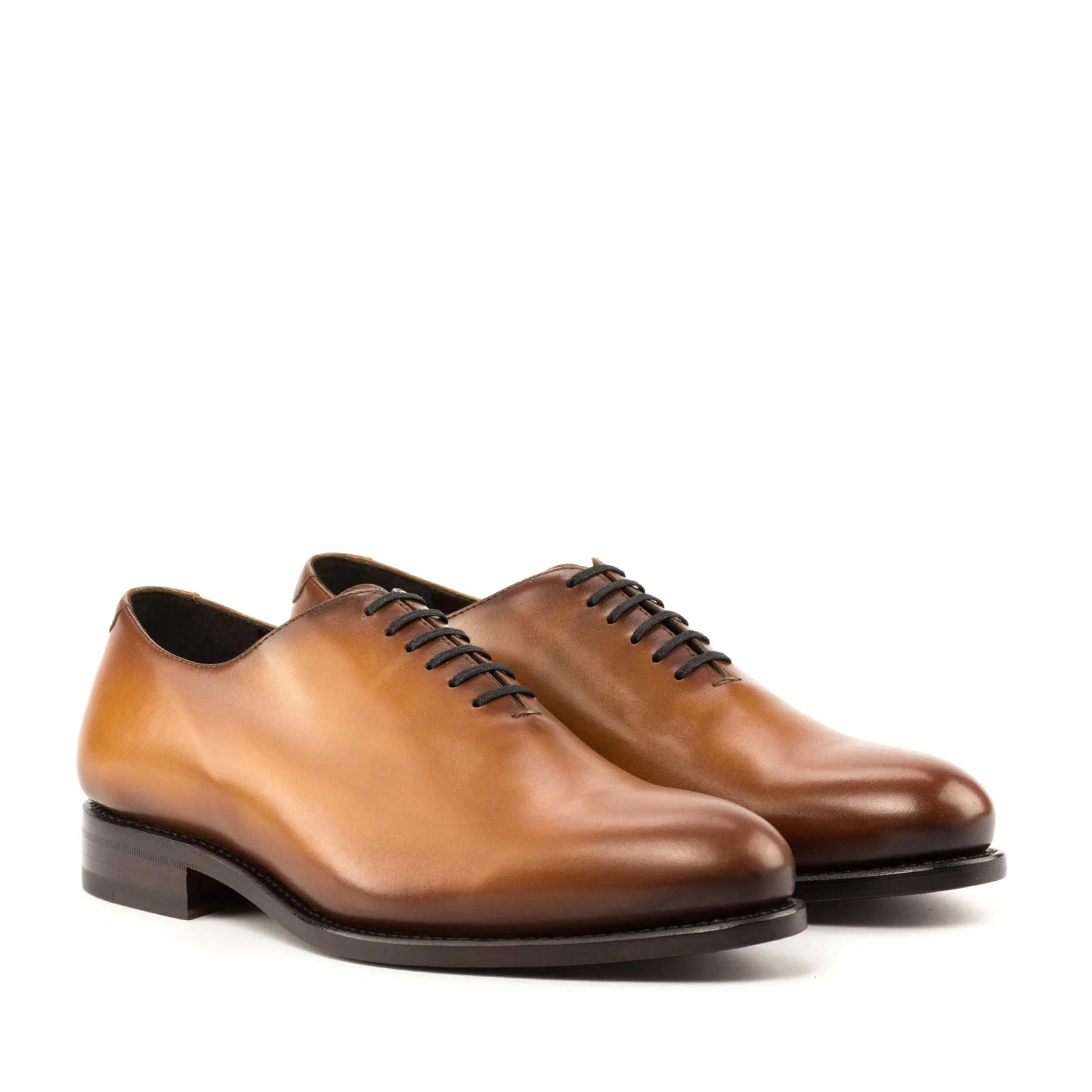 Modern Aesthetic Round Tip Whole Cut cognac box calf