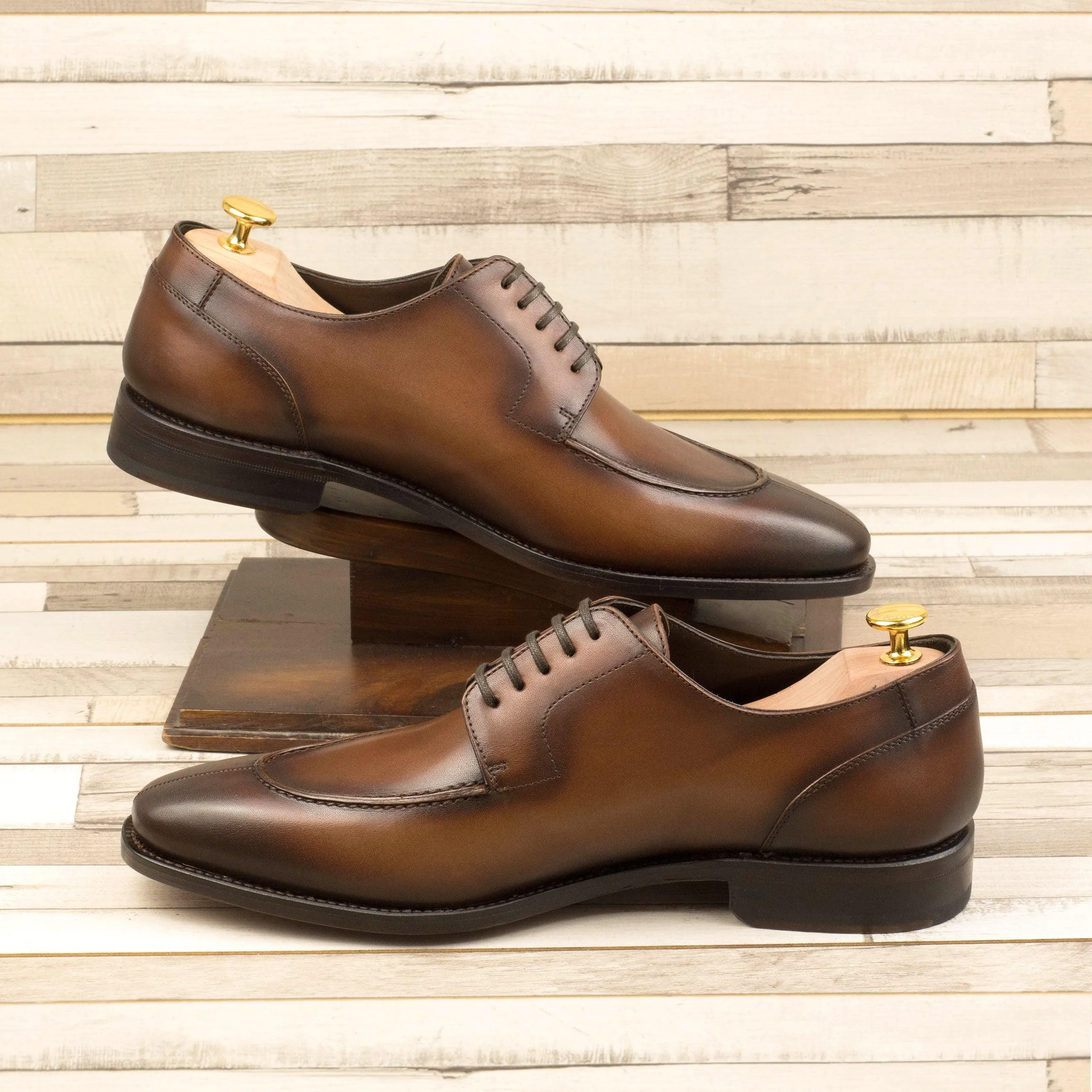 Burnished Brown Leather Split-Toe Derby Shoes Cross Teaming