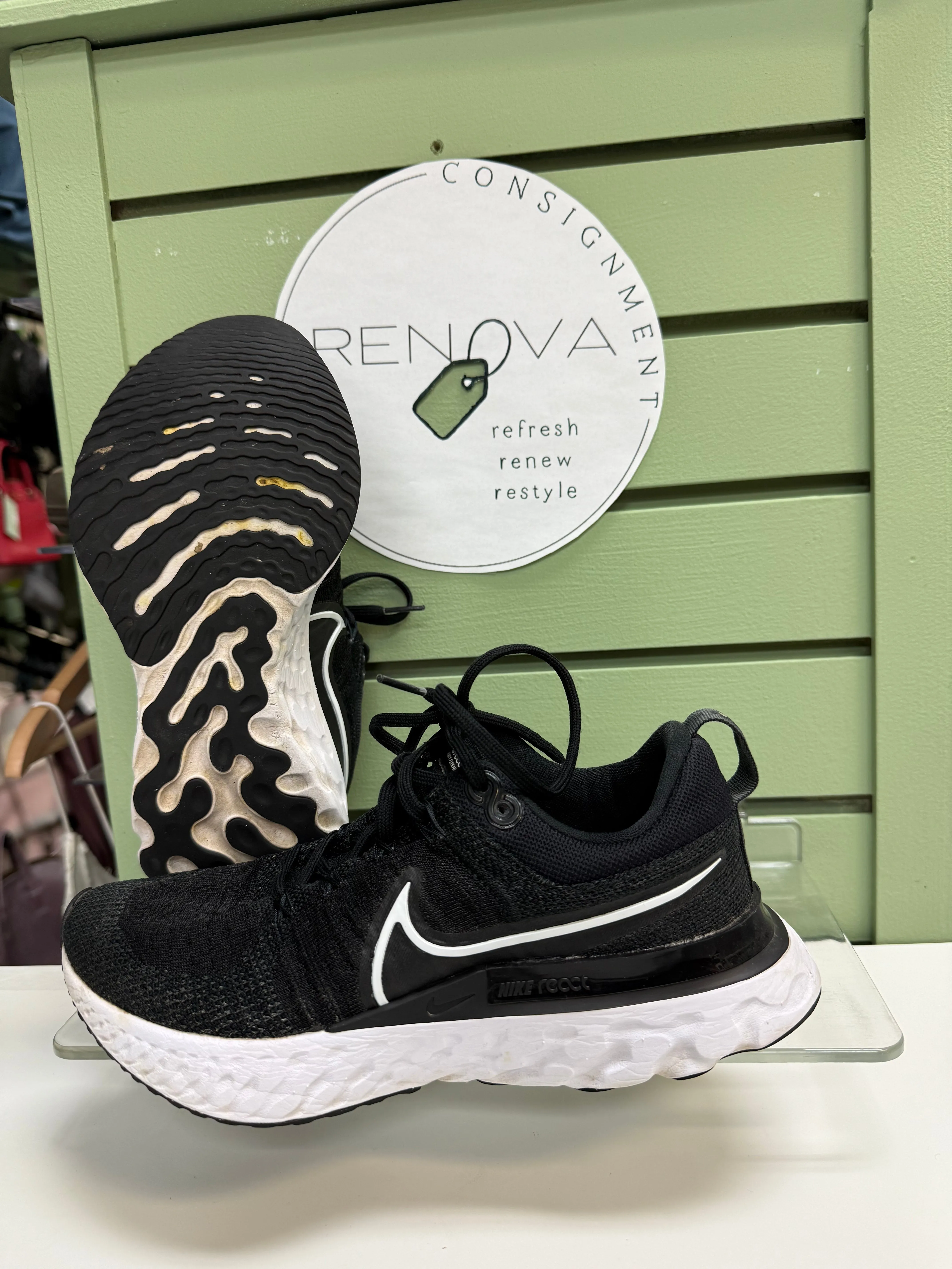 Nike React Infinity Flyknit Runners (Womens 6.5) Smooth surface traction dust - resistant shoes