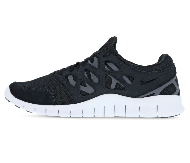 Men's Nike Free Run 2 (Black/White) running in a ultramarathon shoes compression support